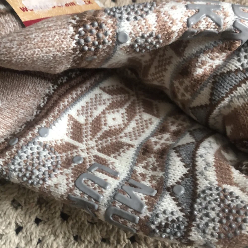 Muk Luks Tan and White Knit Women’s Cabin Socks